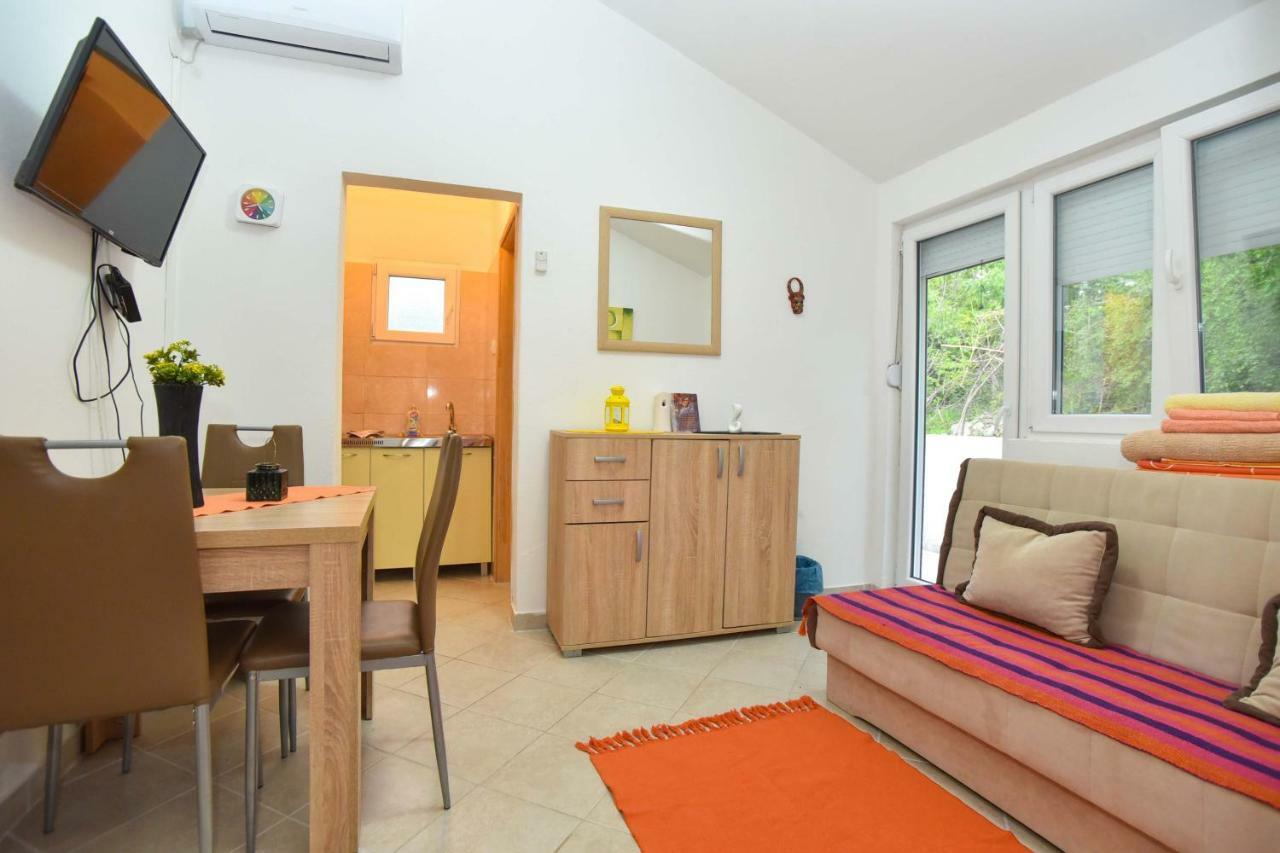 Vila Lucice Petrovac na moru Exterior foto